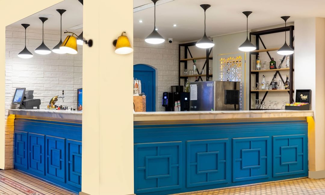 Bodrum Imperial'deki La Noche Bar'daki bar tezgahı