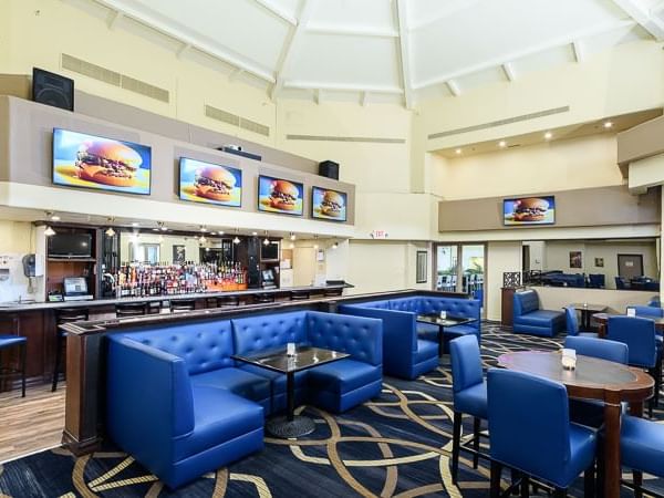 Counter & lounge area in Pegasus Bar at Alexis Park Resort