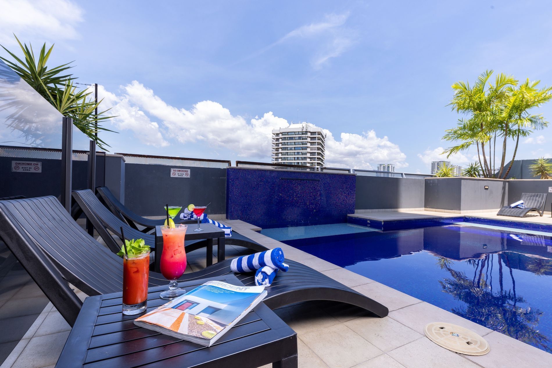 Serviced Apartments in Darwin H on Mitchell Hotel