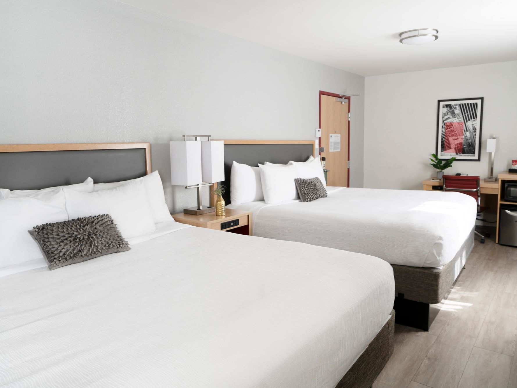 Premium King Room with two beds Hotel Saint Clair 