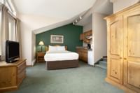 Coast Sundance Lodge - Superior Queen Room(1)