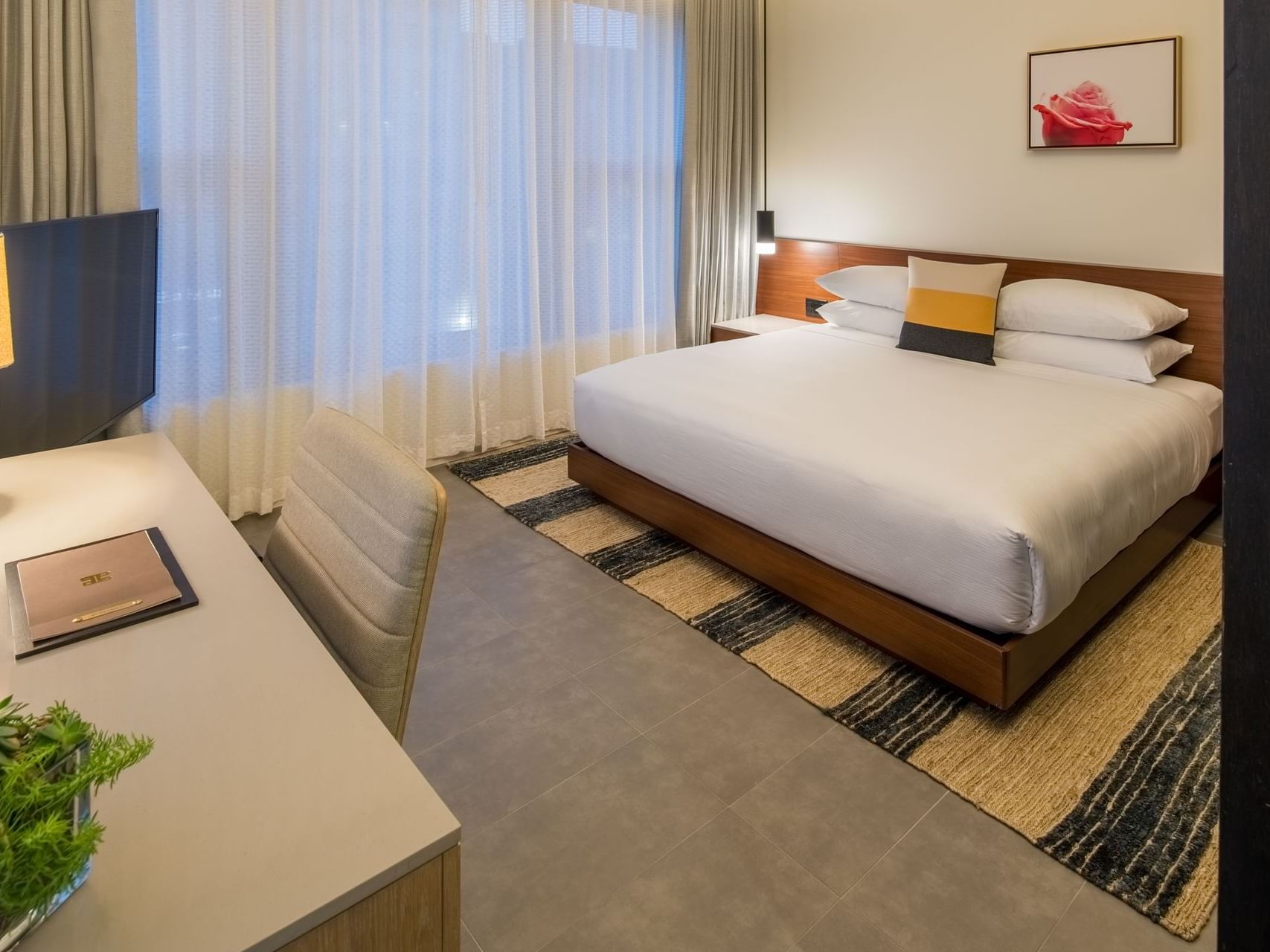 King Bed Inside One Bedroom Suite