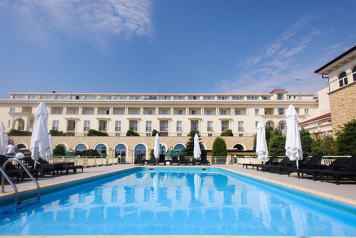 Pool at IAKI Conference & Spa Hotel in Mamaia, Romania