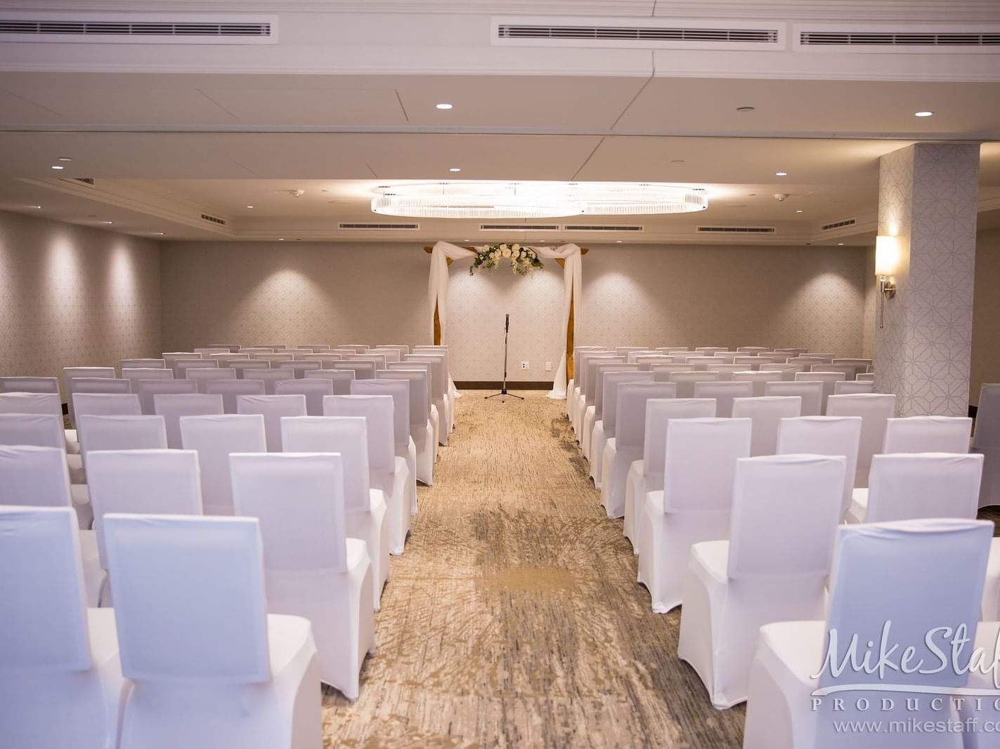 Chair setup in Bloomfield ballroom at Kingsley Bloomfield Hills