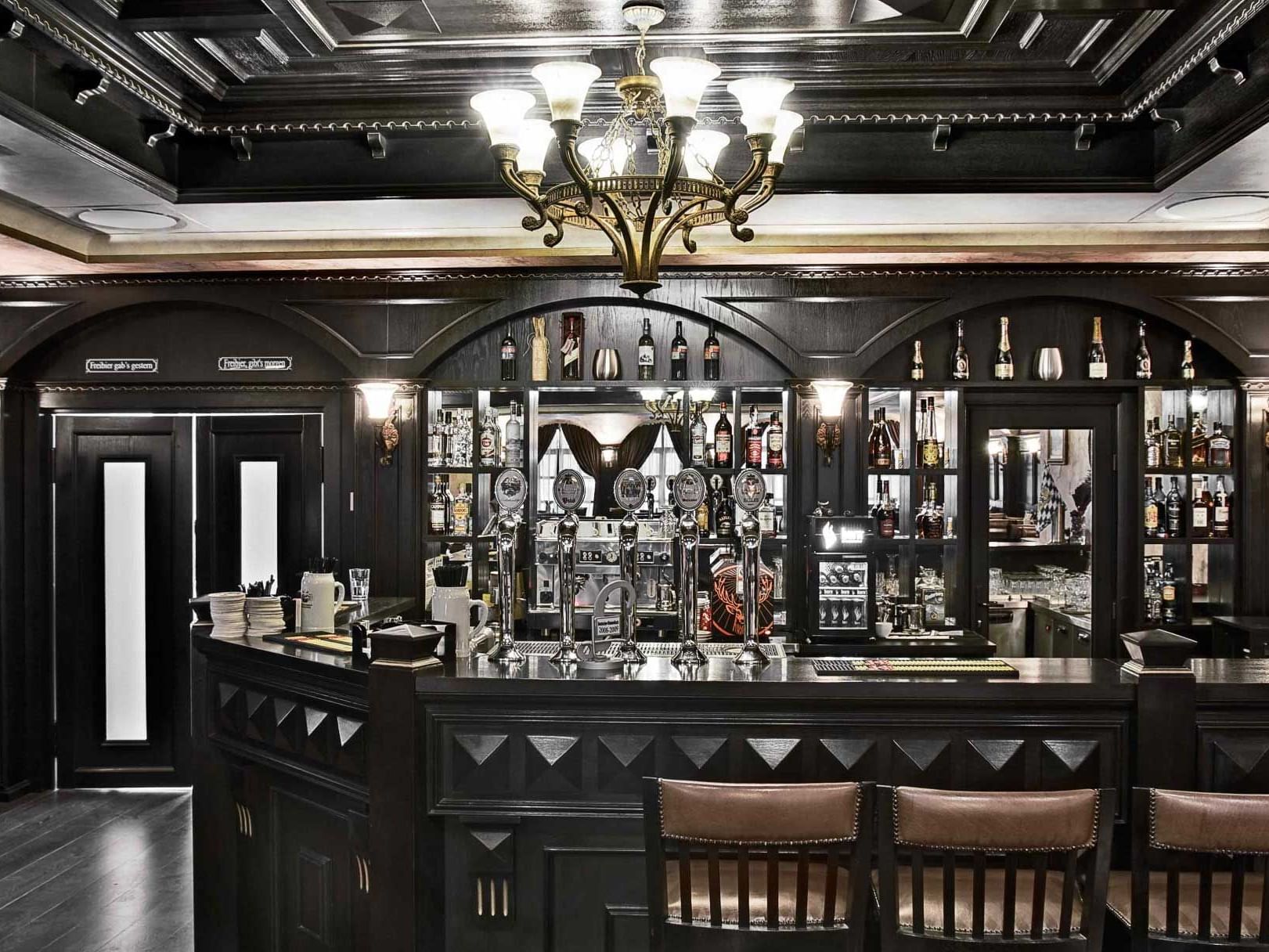 Bar counter in Bier Haus near Ana Hotels Europa