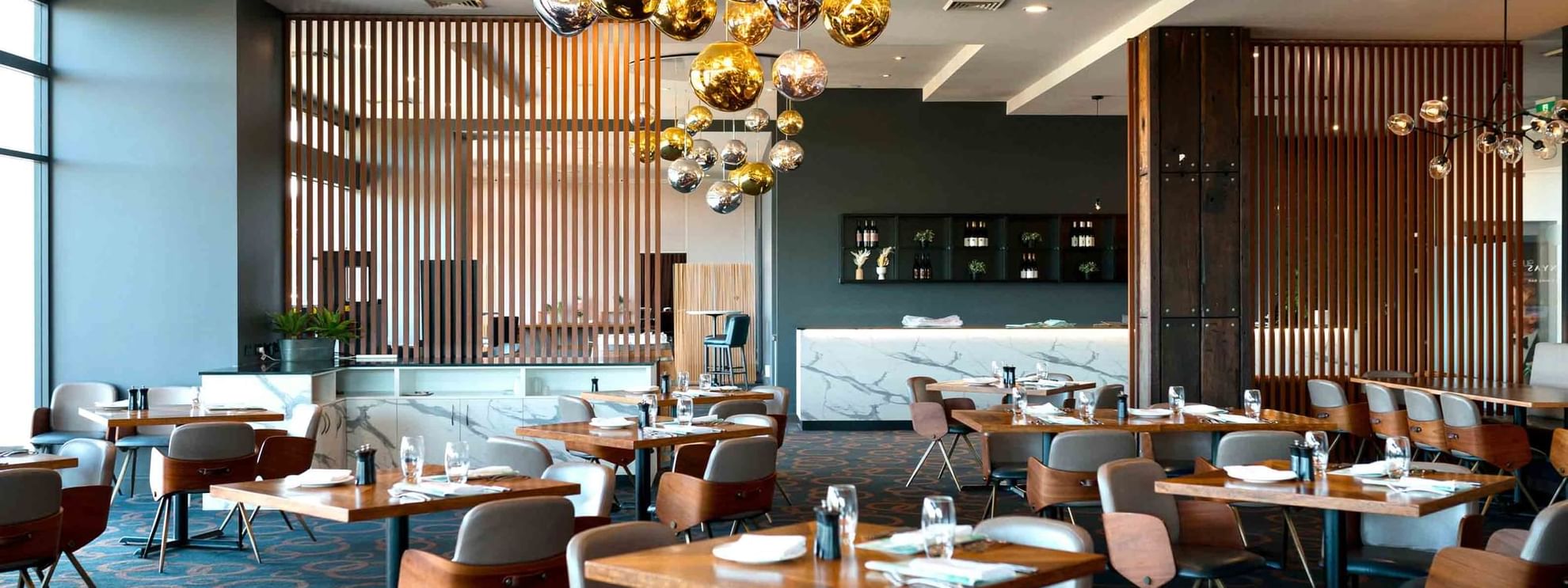Spacious Restaurant on golf and spa resort on the Central Coast NSW