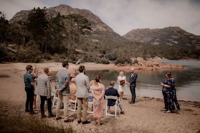 Outdoor Wedding ceremony overlooking the mountains at Freycinet Lodge