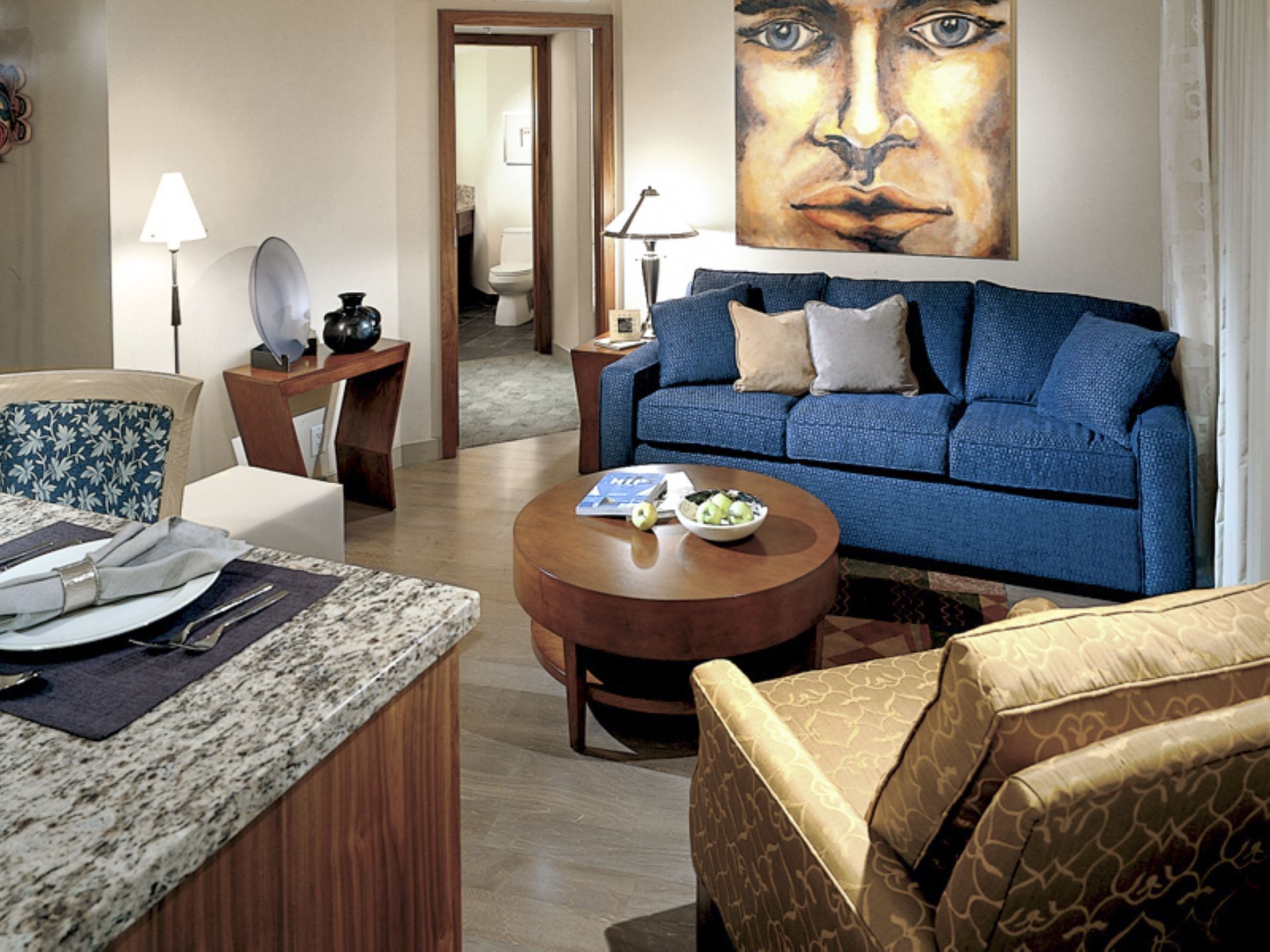 Spacious Downtown Vancouver Suites Embarc Vancouver Rooms aja-expo-2024-floor-plan