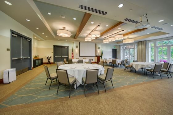 Banquet set-up in a meeting room at Alderbrook Resort & Spa