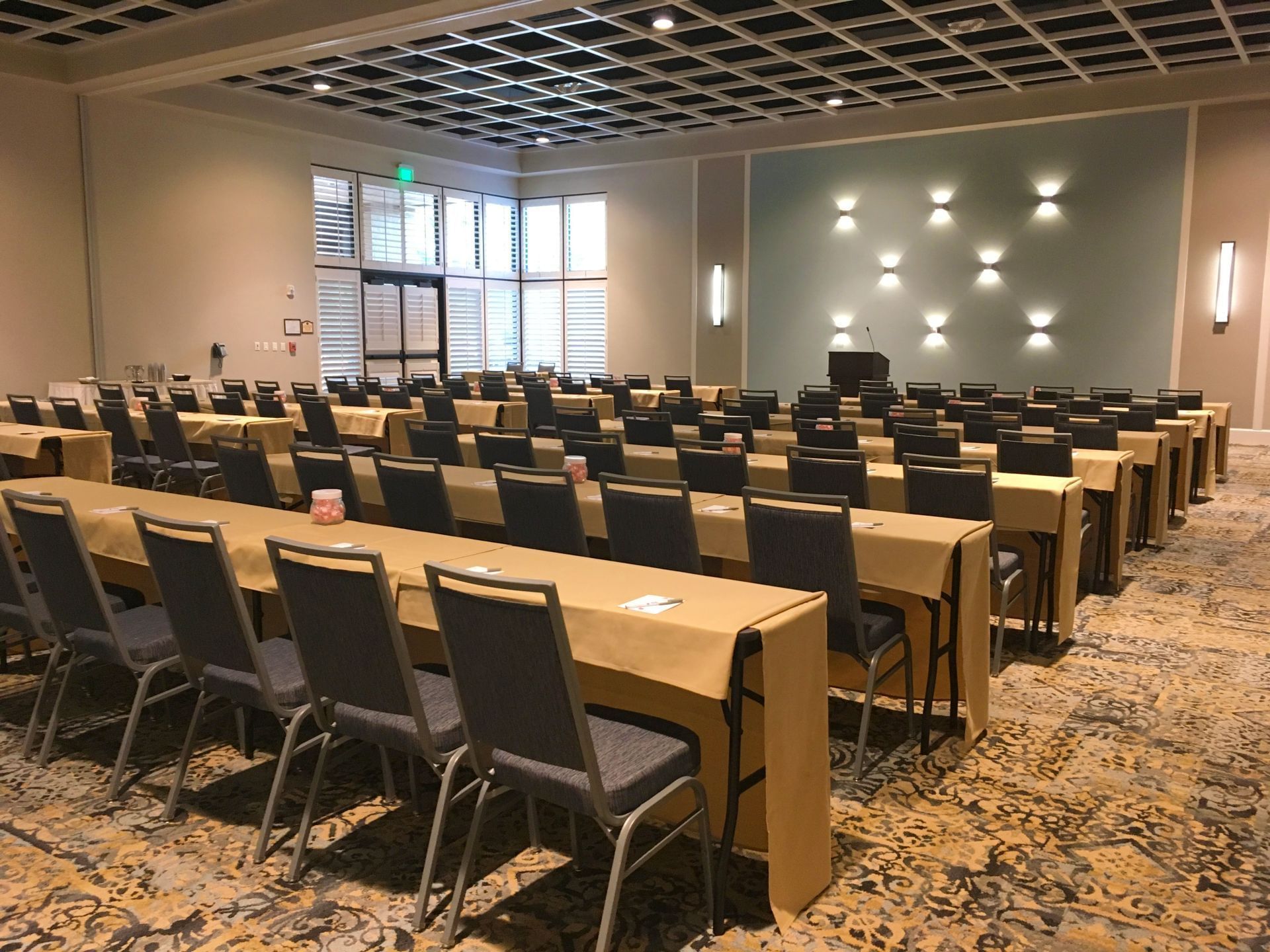 Classroom set-up in Serenity Room at Rosen Inn Lake Buena Vista