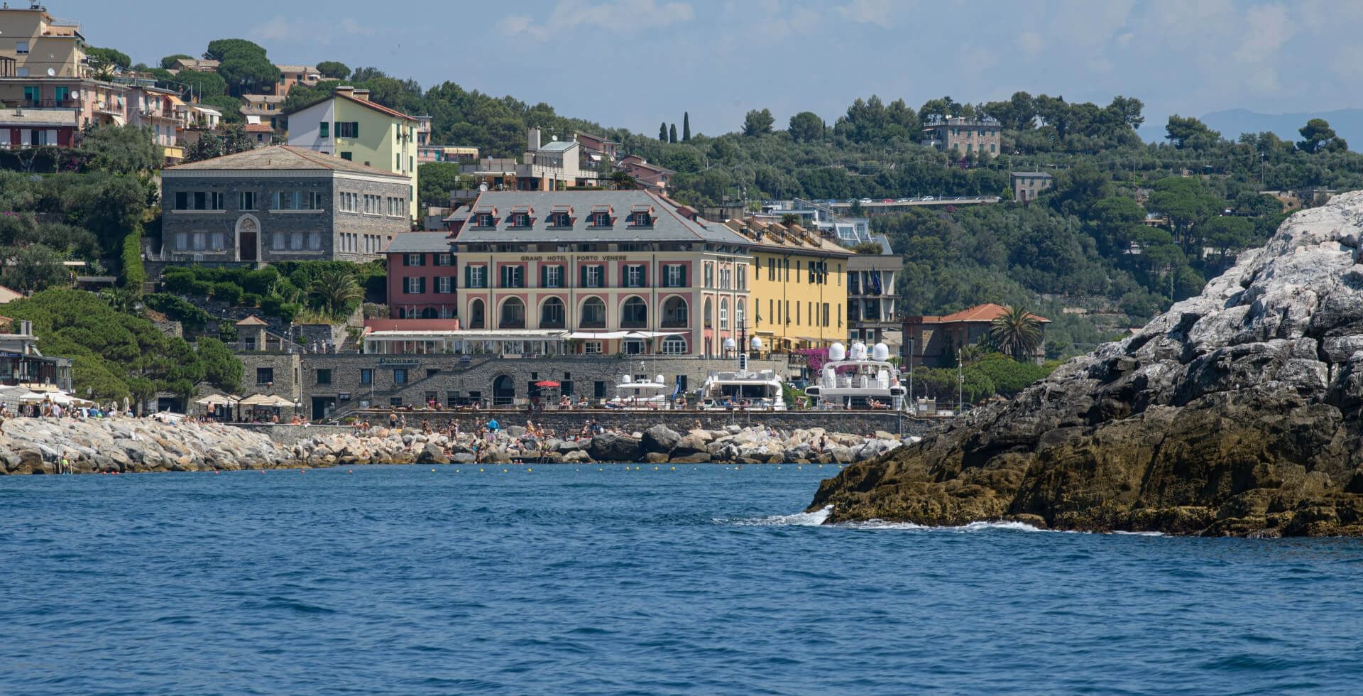 grand hotel portovenere location
