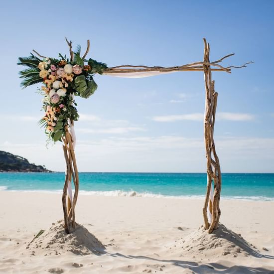 Romantic wedding venues by the beach