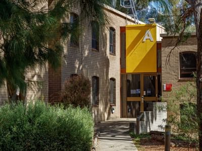 UniLodge @ UC - Buru Exterior 1