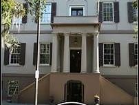 Aerial view of Juliette Gordon Low Birthplace near River Street Inn