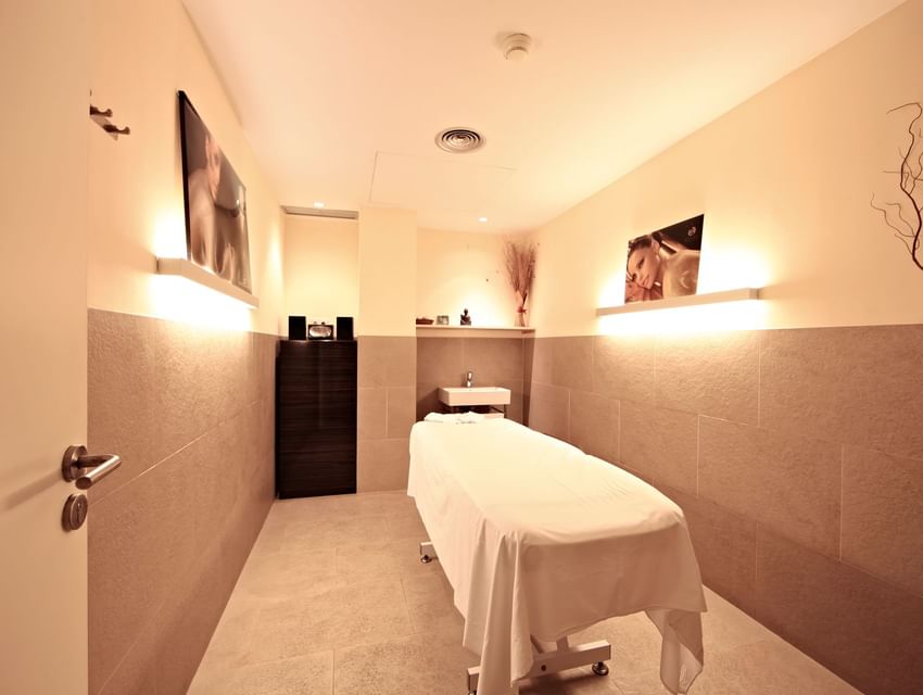 Hotel Aimia - Massageraum