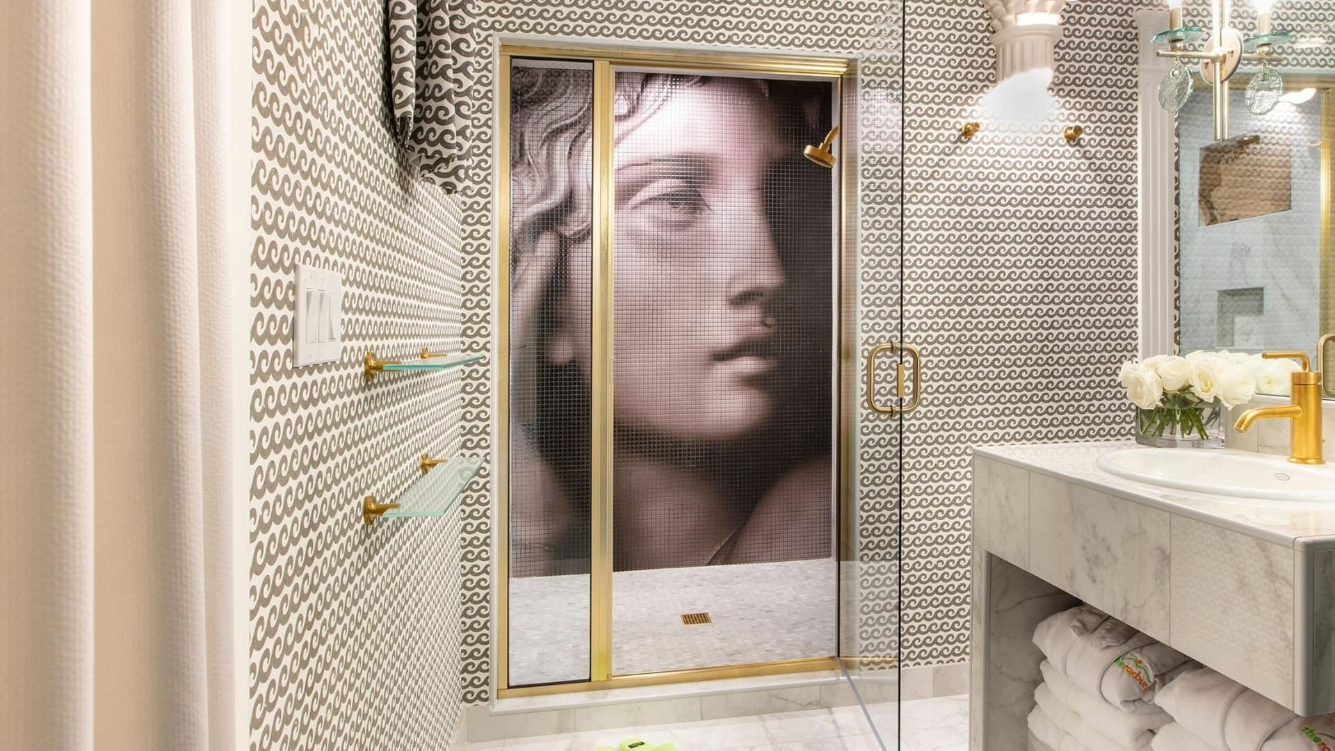 Terrazza of the Titans | Themed Room | The Roxbury, image size:1920x1080