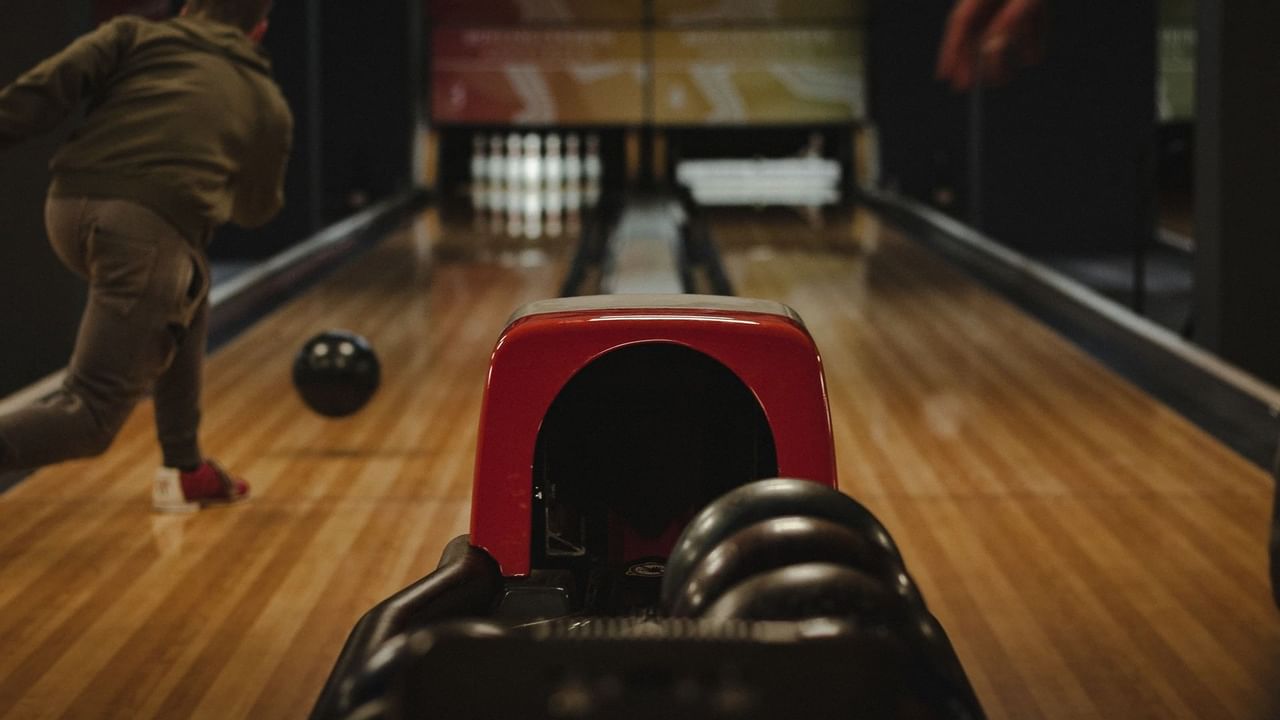 Bowling alley