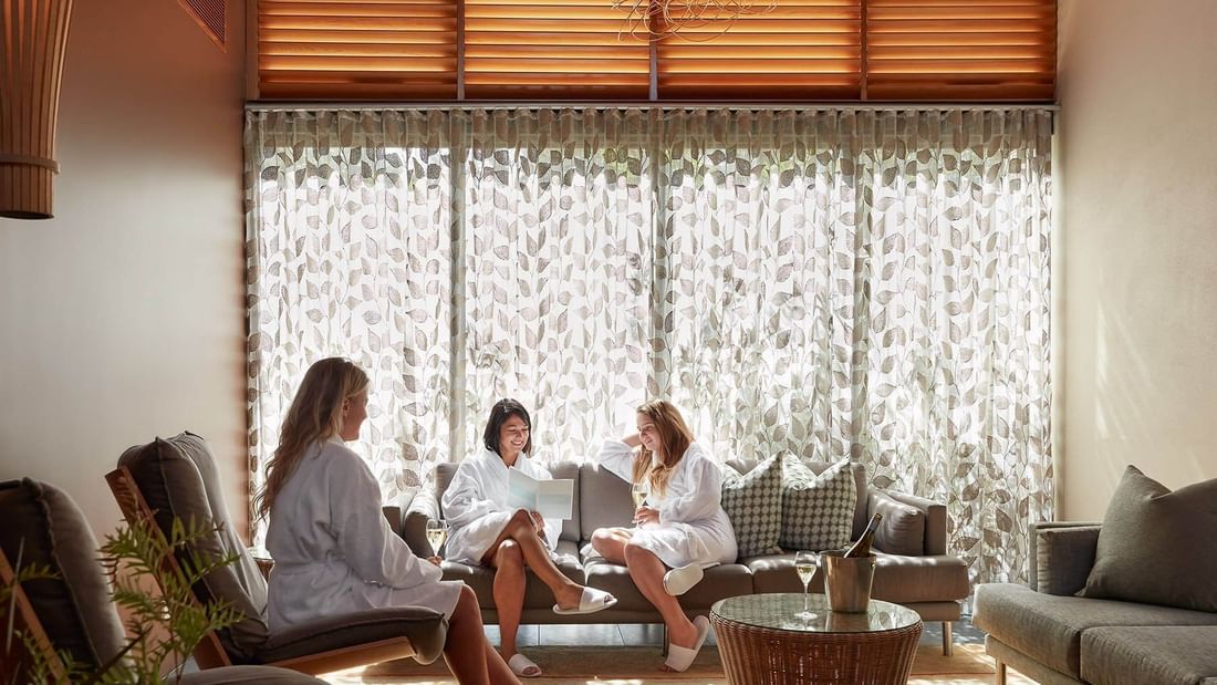 Group Relaxing and Connecting Vie Spa