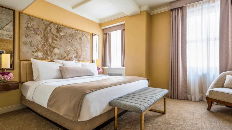Big Bed in King Room at Warwick Allerton