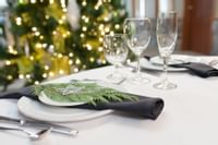 Coast Canmore Hotel & Conference Centre - Holiday Table Setting