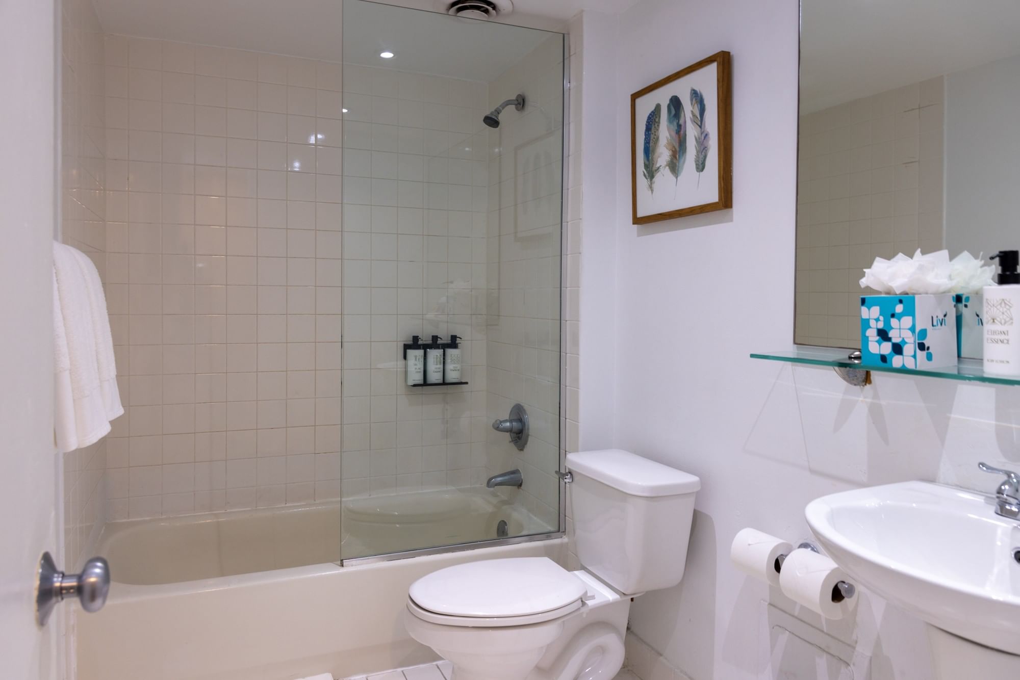 Crest Hotel Suites — photo 37 of 60