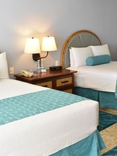 Piramide Ocean View Double Room with two beds at Mundo Imperial