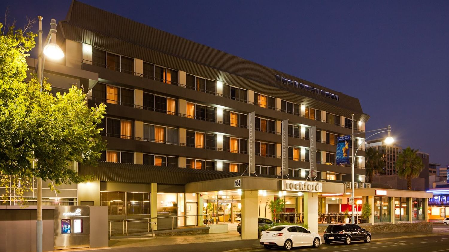 Hotel_Exterior