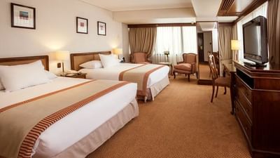 Interior of Superior Twin Room at Hotel Plaza San Francisco