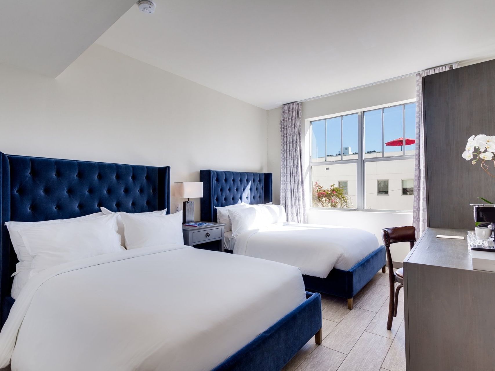 2 Double beds in Double bedroom at Clinton Hotel South