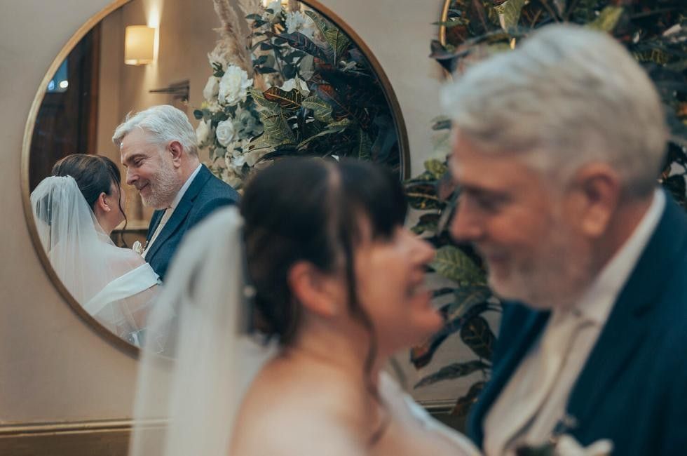 Bride and groom at Villiers Hotel in Buckingham