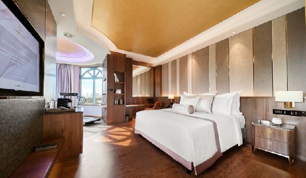 Wellness Suite with comfy bed & treadmill at Sunway Resort