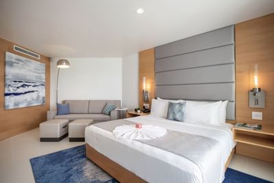 King Runway View Guestroom, The Morgan Resort Spa Village