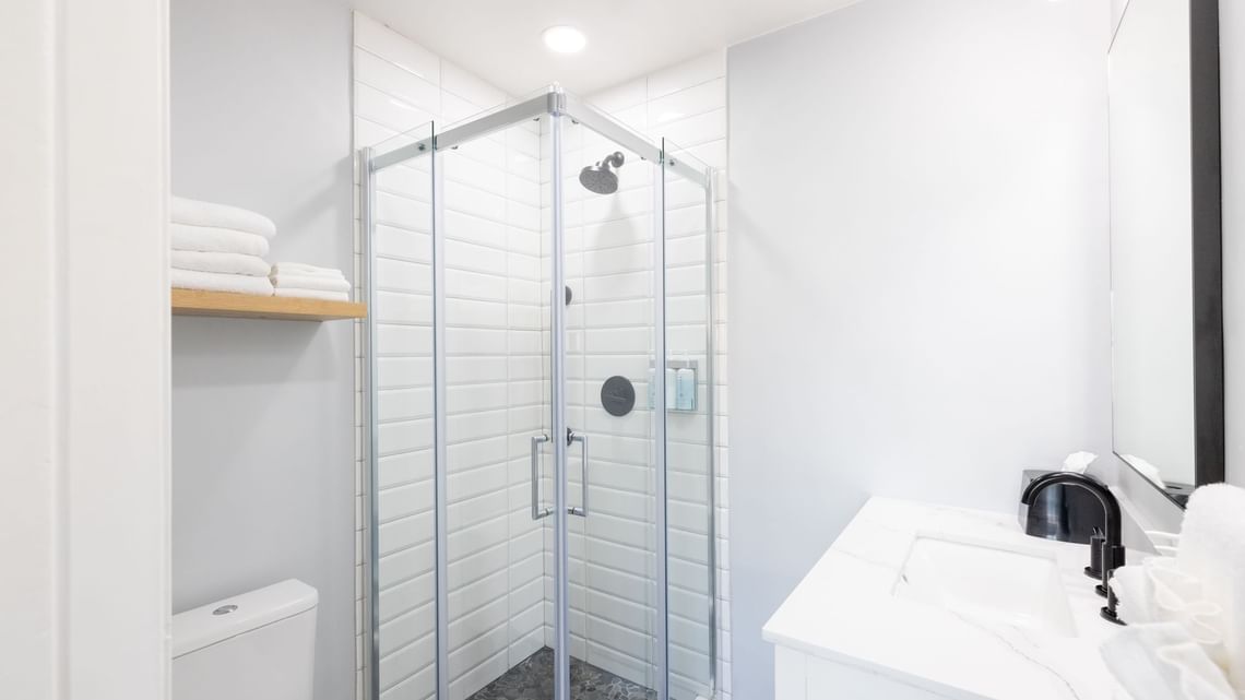 Pismo Beach Lodging Tides Oceanview Inn and Cottage