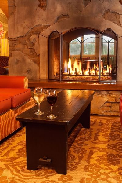Lounge with fireplace