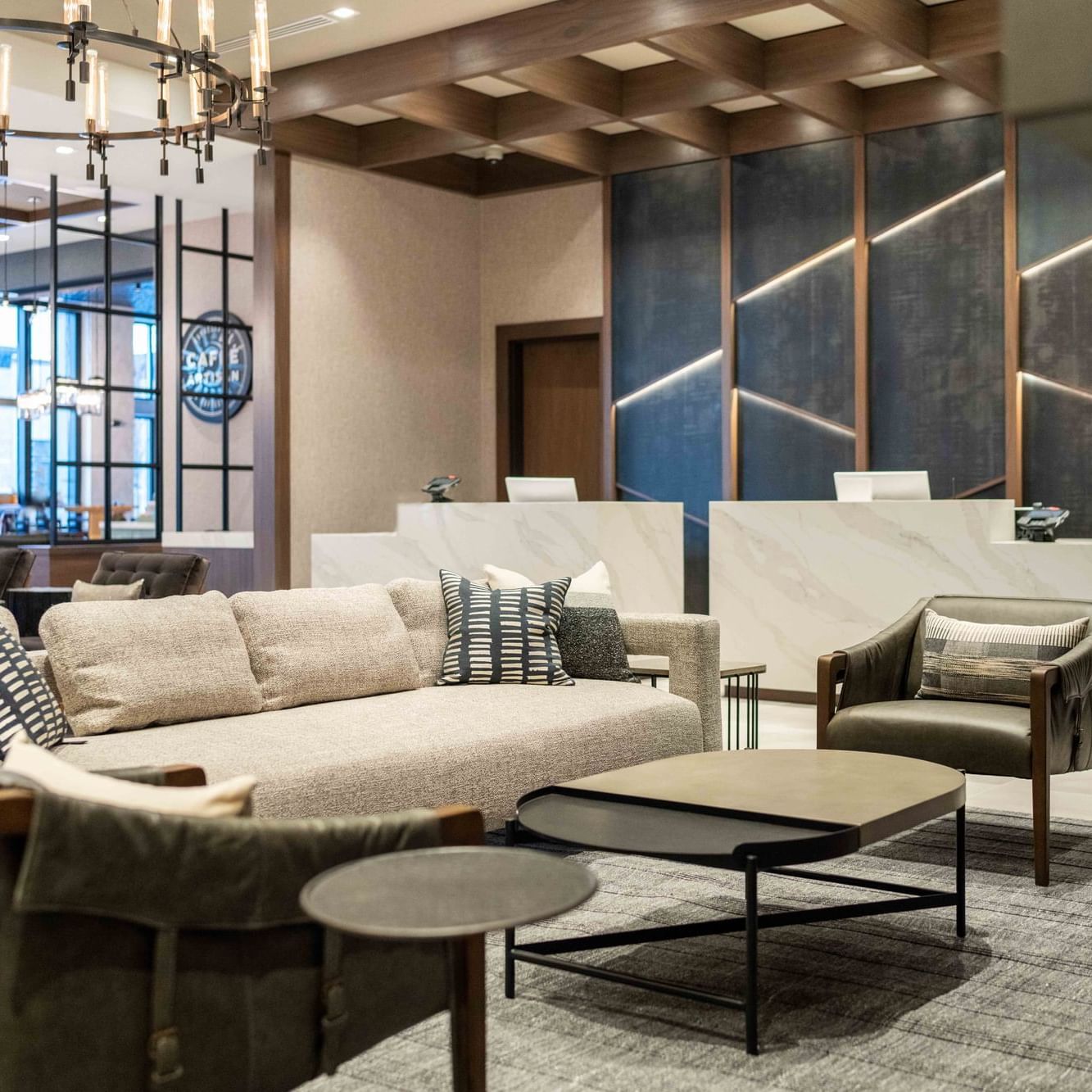 The Artisan Hotel Salem New Hampshire Lobby