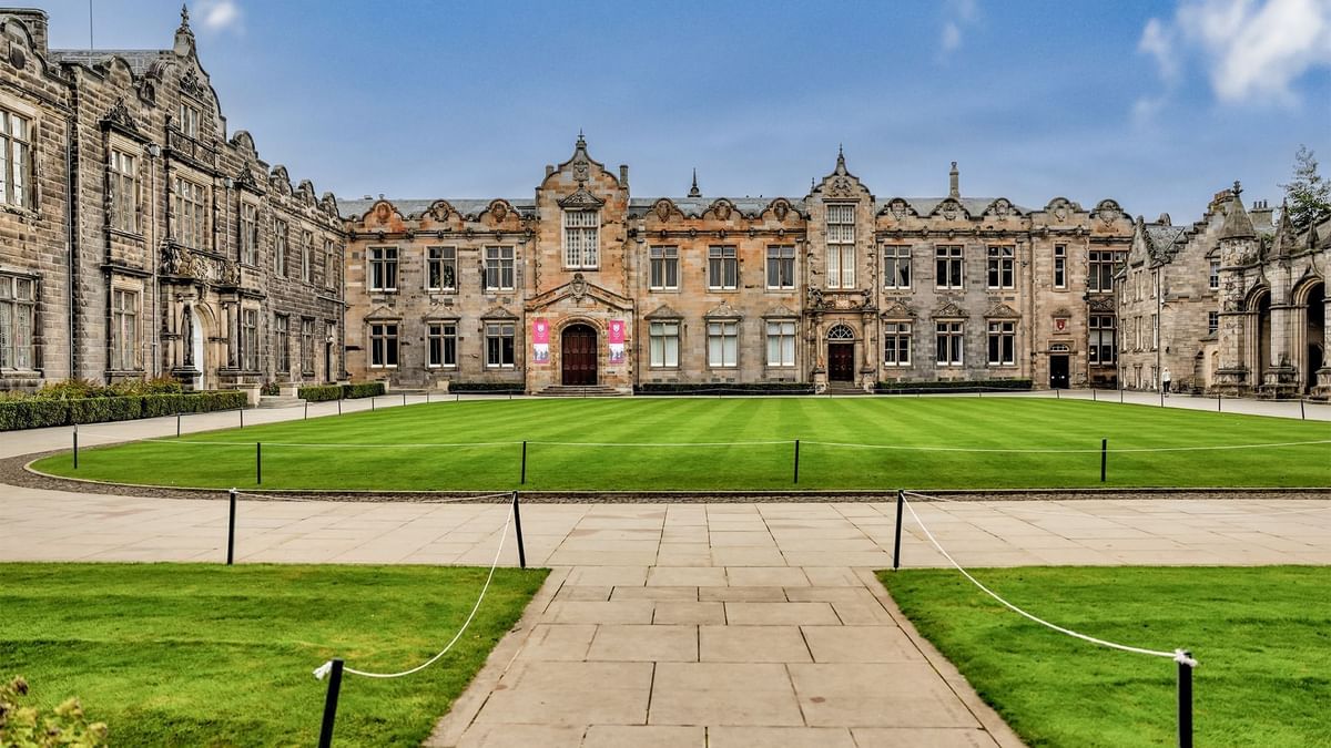 St Andrews University