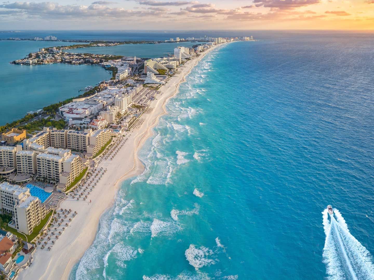 Cancún, The jewel of the Mexican Caribbean  Fiesta Americana