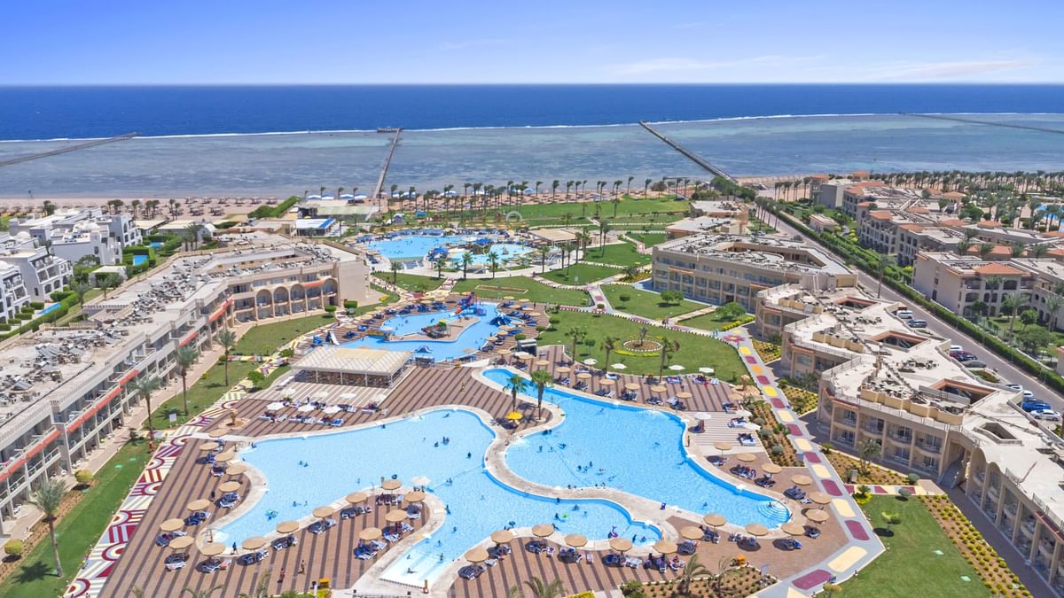 Sharm El Sheikh Hotel Packages | Pickalbatros Royal Moderna Resort