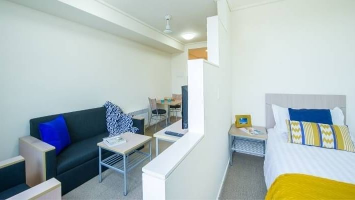 Studio Apartment