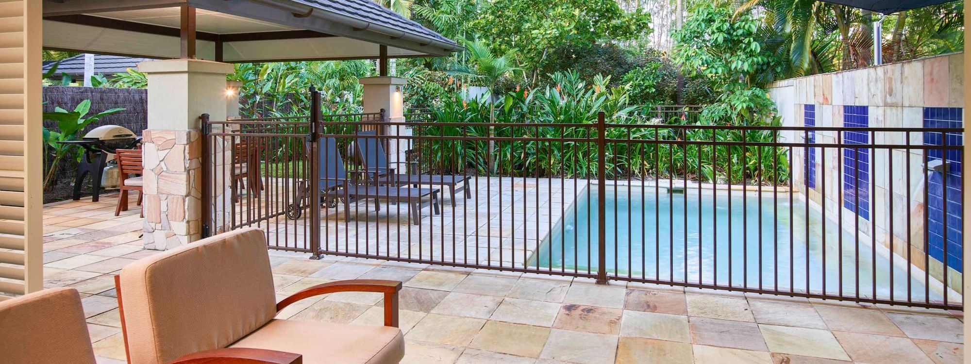 Plunge Pool at Pullman port douglas sea temple resort and spa