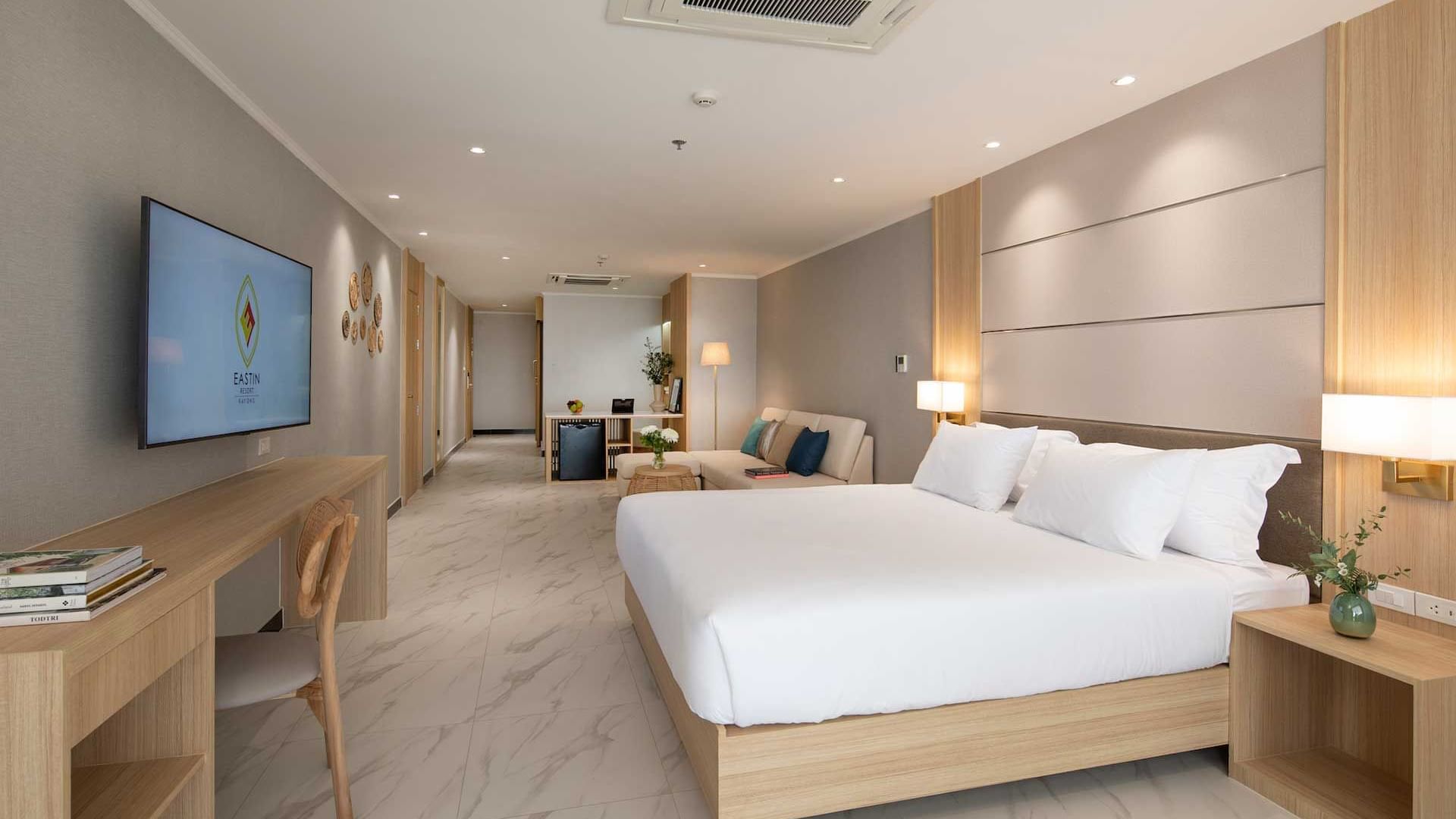 Grand Deluxe Beachfront | Rayong Hotel Rooms | Eastin