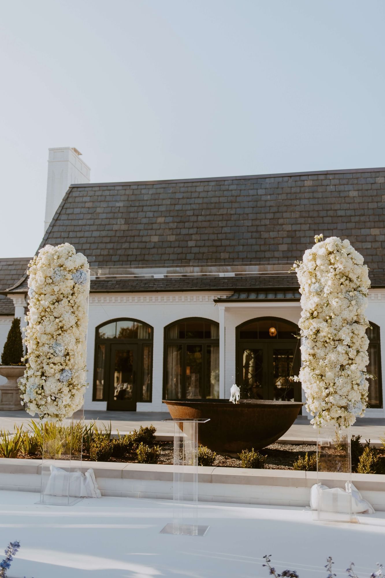 exterior shot of hotel hartness patio