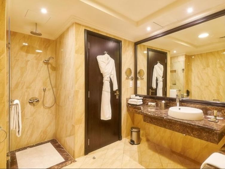 Grand Deluxe Suite at Bahi Ajman Palace Hotel