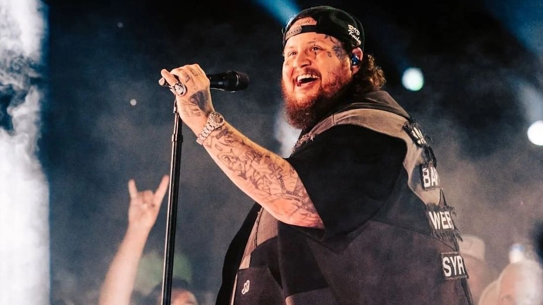 Accommodation Jelly Roll concert Melbourne