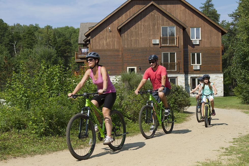 Jusqu'à quel âge le casques est obligatoire pour les enfants en vélo? –  Family Sauvetage