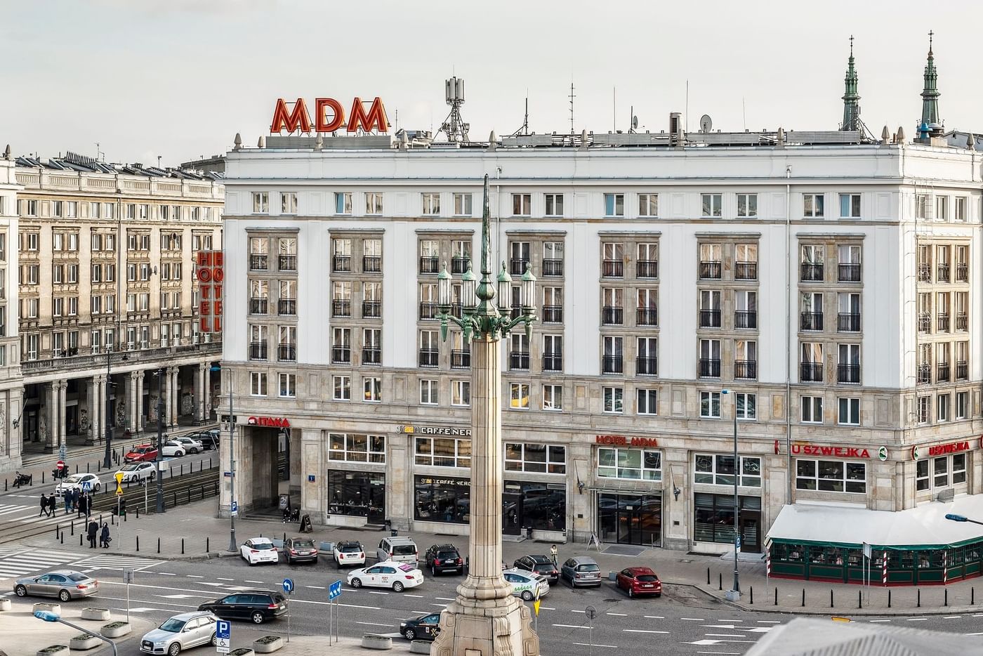 Hotel MDM - fasada, Plac Konstytucji
