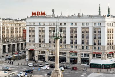 hotel mdm warszawa parking