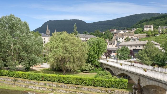 A distant view of the city near Hotel du Pont Roupt