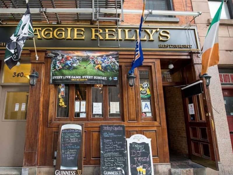 Maggie Reilly's Bar in New York