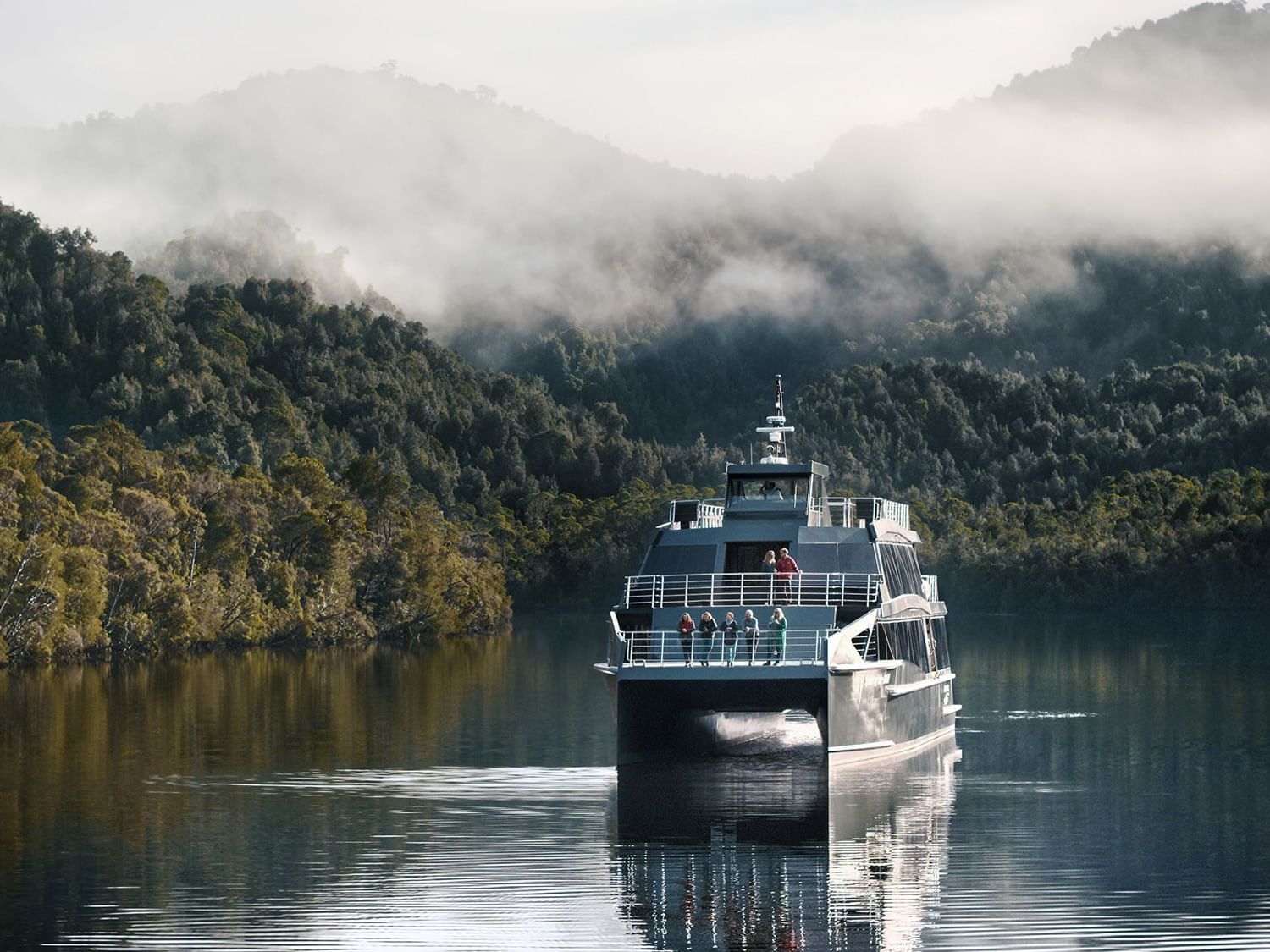 Cruise ship experience in Gordon River near Gordon River Cruise